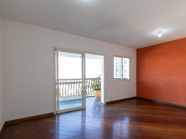 Foto do Apartamento - Apartamento tipo para venda em Indianópolis com 3 quartos, sendo 1 suíte, 106m² | Lares e Andares Imóveis