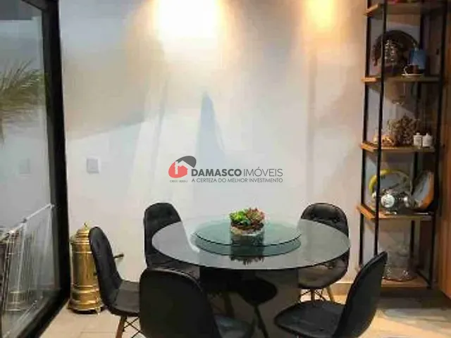 Apartamento 2 quartos e 1 banheiro, para alugar, no bairro Santa Maria em Santo André