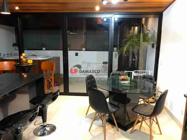Apartamento 2 quartos e 1 banheiro, para alugar, no bairro Santa Maria em Santo André