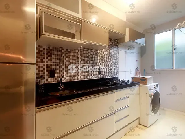 Apartamento com 48m² 2 quartos e 1 banheiro, à venda, no bairro Parque São Vicente em Mauá