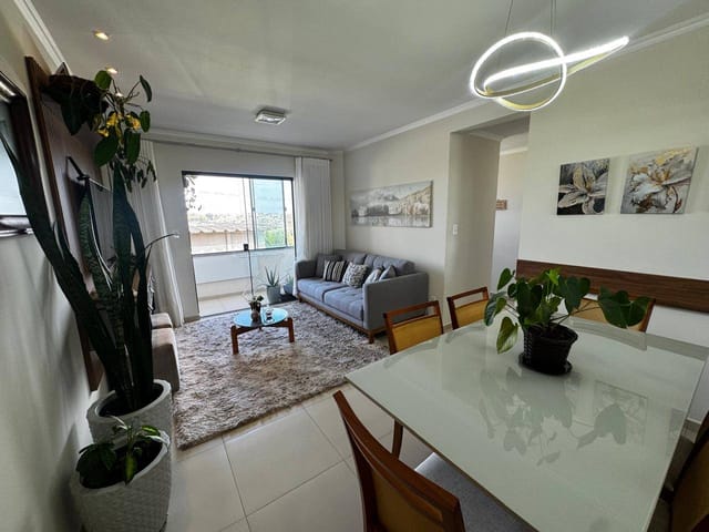 Apartamento semi mobiliado à venda na Ronda, Ponta Grossa, PR