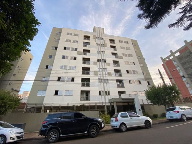 Apartamento com 110m² 3 quartos e 2 banheiros, à venda, no bairro Vila Larsen 1 em Londrina