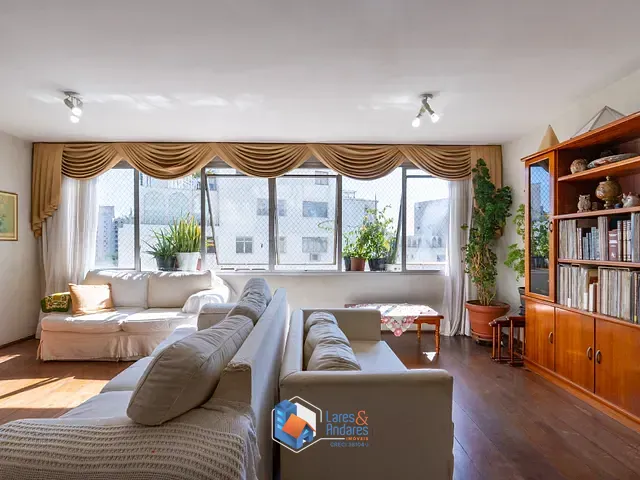 Apartamento com 197m² 3 quartos e 3 banheiros, à venda, no bairro Real Parque em São Paulo