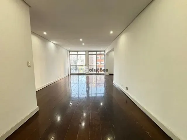 Apartamento 3 quartos e 2 banheiros, à venda, no bairro Cerqueira César em São Paulo