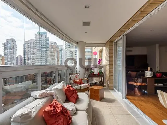 Apartamento 3 quartos e 4 banheiros, à venda, no bairro Vila Nova Conceição em São Paulo
