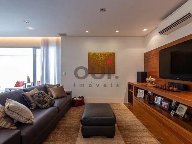 Apartamento 3 quartos e 4 banheiros, à venda, no bairro Vila Nova Conceição em São Paulo