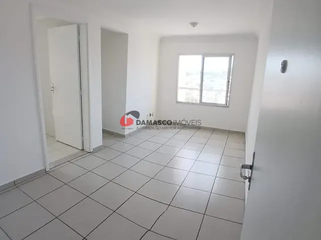Apartamento 2 quartos e 1 banheiro, à venda, no bairro Parque Erasmo Assunção em Santo André