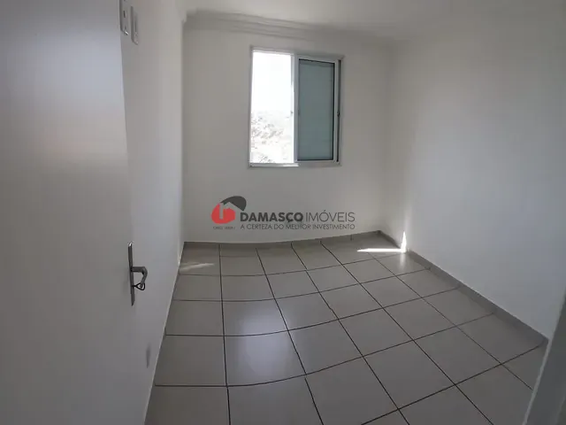 Apartamento 2 quartos e 1 banheiro, à venda, no bairro Parque Erasmo Assunção em Santo André