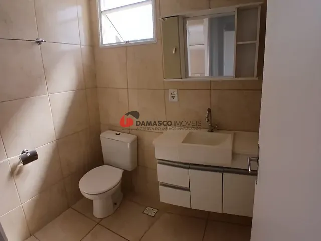 Apartamento 2 quartos e 1 banheiro, à venda, no bairro Parque Erasmo Assunção em Santo André