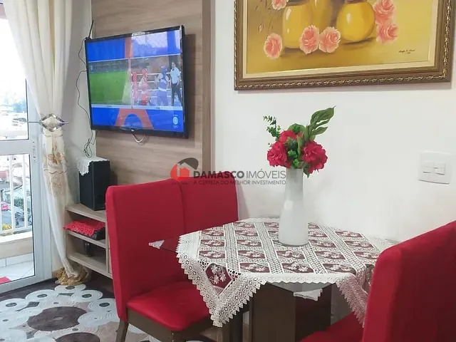 Apartamento 2 quartos e 2 banheiros, à venda, no bairro Utinga em Santo André