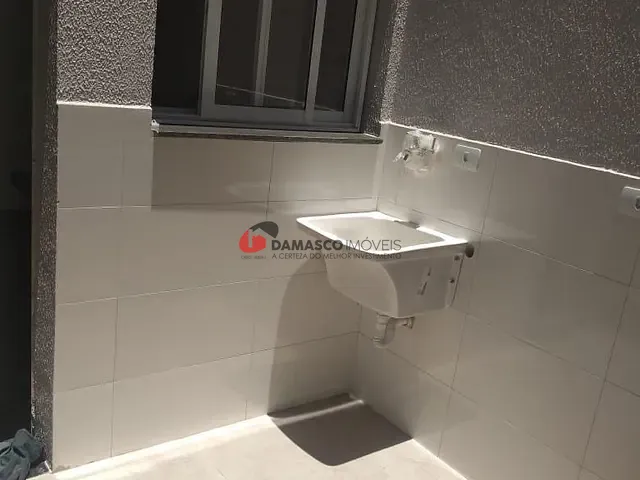 Apartamento 2 quartos e 1 banheiro, à venda, no bairro Vila São Pedro em Santo André