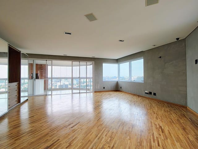 Apartamento com 181m² 3 quartos e 5 banheiros, à venda, no bairro Umuarama em Osasco