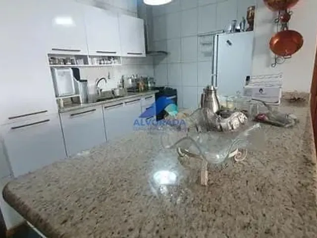 Apartamento com 10m² 3 quartos e 1 banheiro, à venda, no bairro Centro em Cruzeiro