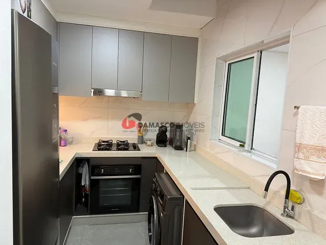 Apartamento 2 quartos e 1 banheiro, à venda, no bairro Parque das Nações em Santo André