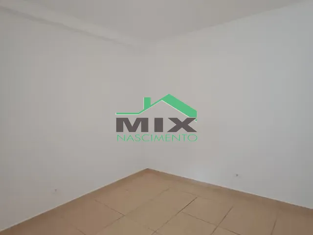 Apartamento com 50m² 1 quarto e 1 banheiro, para alugar, no bairro Vila Liviero em São Paulo