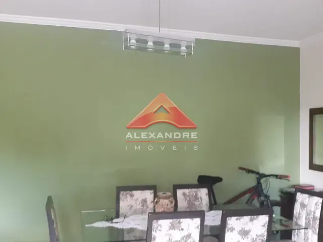 Apartamento 2 quartos e 2 banheiros, à venda, no bairro Vila Industrial em São José dos Campos