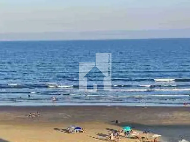 Apartamento 1 quarto e 1 banheiro, à venda, no bairro Aviação em Praia Grande
