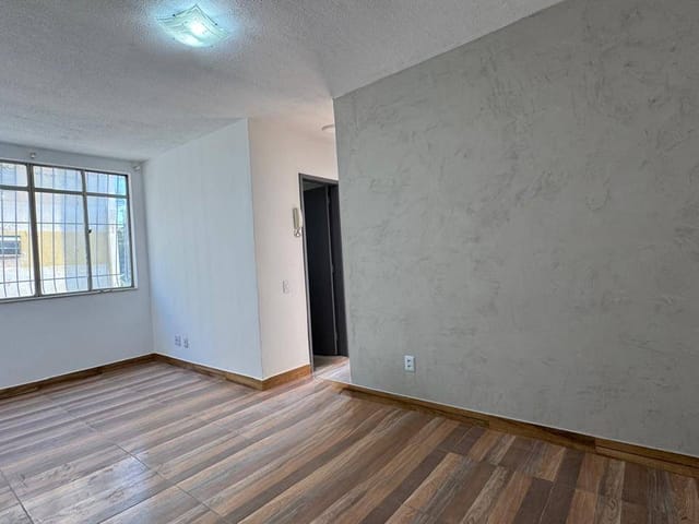 Foto do Apartamento - Apartamento para locação com 2 quartos, 1 banheiro 1 vaga em Colubande, São Gonçalo, RJ | SelfSpin