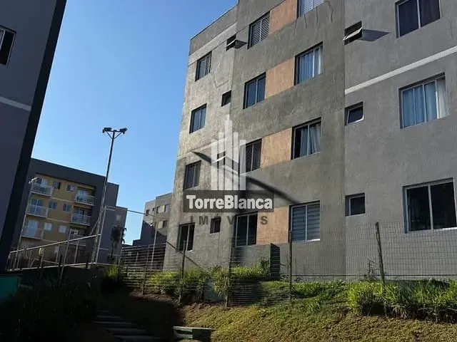 Apartamento com 62m² 2 quartos e 1 banheiro, à venda, no bairro Uvaranas em Ponta Grossa