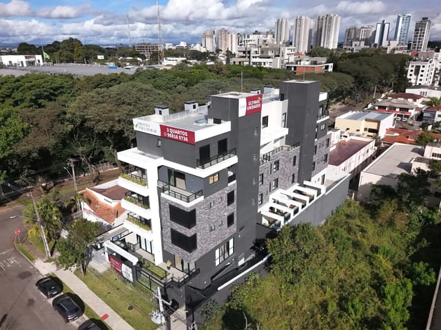 Apartamento 3 quartos e 1 banheiro, à venda, no bairro Cristo Rei em Curitiba