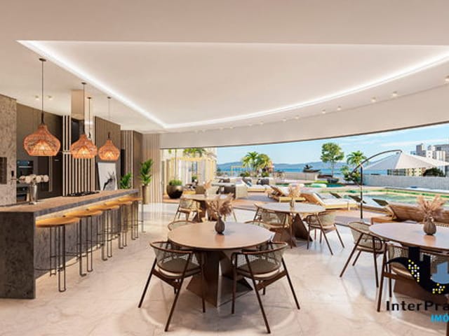 Apartamento à venda, no bairro Centro em Itapema