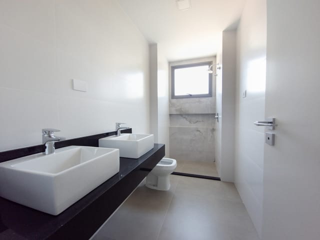 Apartamento à venda, no bairro Mercês em Curitiba