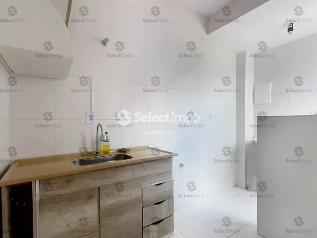 Apartamento com 57m² 2 quartos e 1 banheiro, à venda, no bairro Vila Nossa Senhora das Vitórias em Mauá