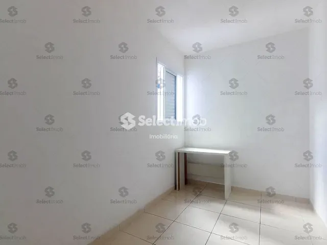 Apartamento com 57m² 2 quartos e 1 banheiro, à venda, no bairro Vila Nossa Senhora das Vitórias em Mauá