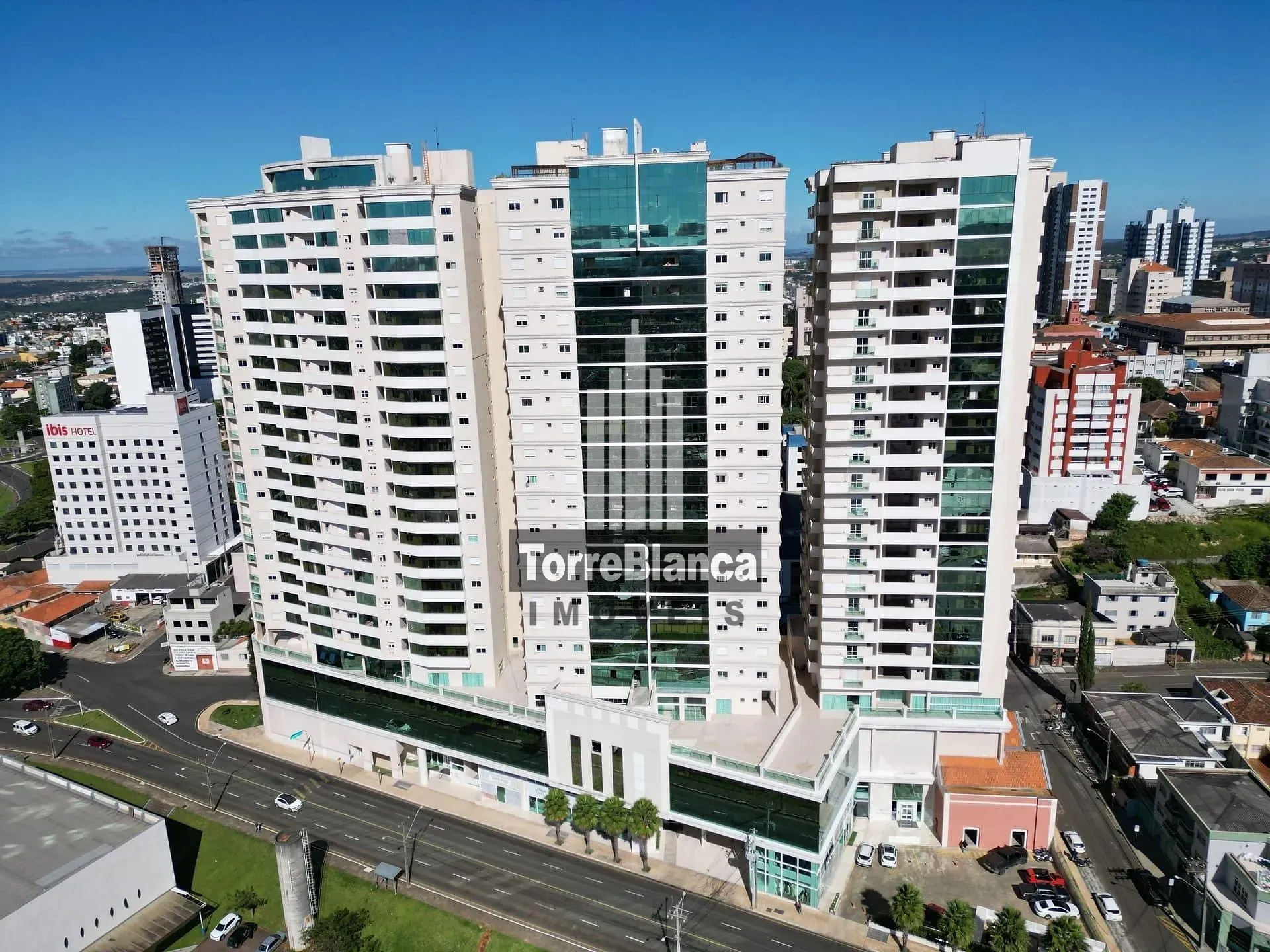 Apartamento, 2 quartos, 113 m² - Foto 2