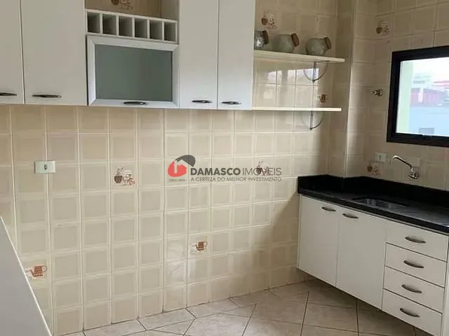 Apartamento 2 quartos e 1 banheiro, à venda, no bairro Jardim Stella em Santo André