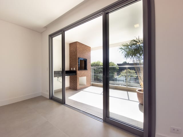 Apartamento à venda, no bairro Mercês em Curitiba