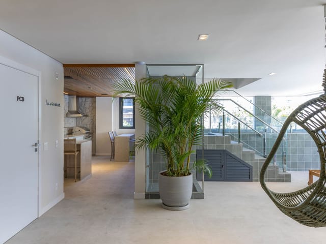Apartamento com 245m² 3 quartos e 1 banheiro, à venda, no bairro Praia Brava em Itajaí