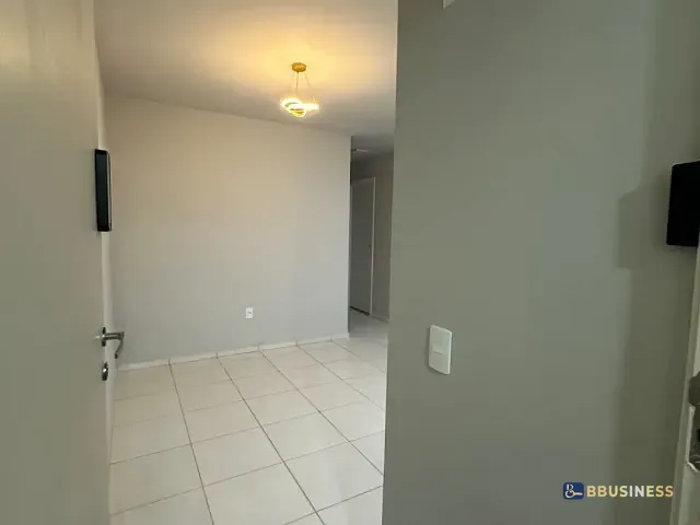 Apartamento 2 quartos e 1 banheiro, à venda, no bairro Vargem Grande em Rio de Janeiro