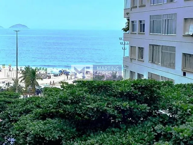 Apartamento 3 quartos e 3 banheiros, à venda, no bairro Copacabana em Rio de Janeiro