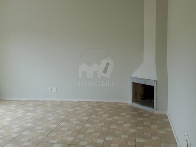 Apartamento 3 quartos e 1 banheiro, para alugar, no bairro Itaipava em Petrópolis