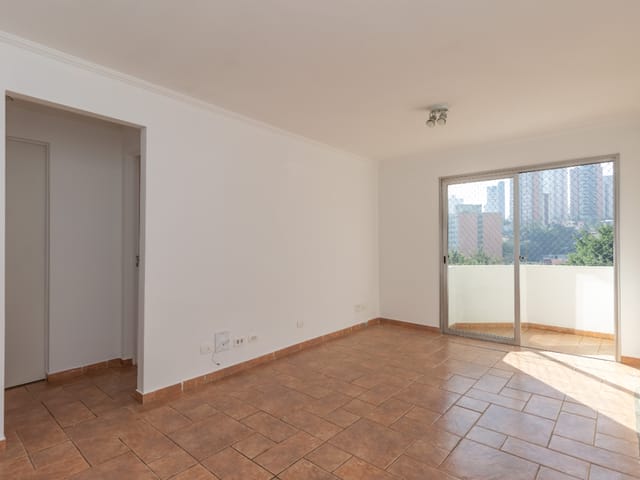 Foto do Apartamento - Apartamento tipo para venda em Pompeia com 2 quartos, 60m² | Lares e Andares Imóveis