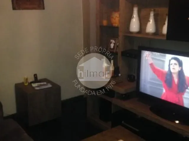 Apartamento 2 quartos e 2 banheiros, à venda, no bairro Ramos em Rio de Janeiro