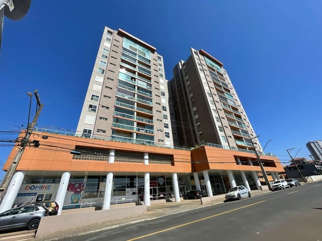 Locação - Apartamento com 3 quartos (sendo 1 suíte), 2 vagas, 166 m², Edifício Torres Cezanne - Oficinas, Ponta Grossa.