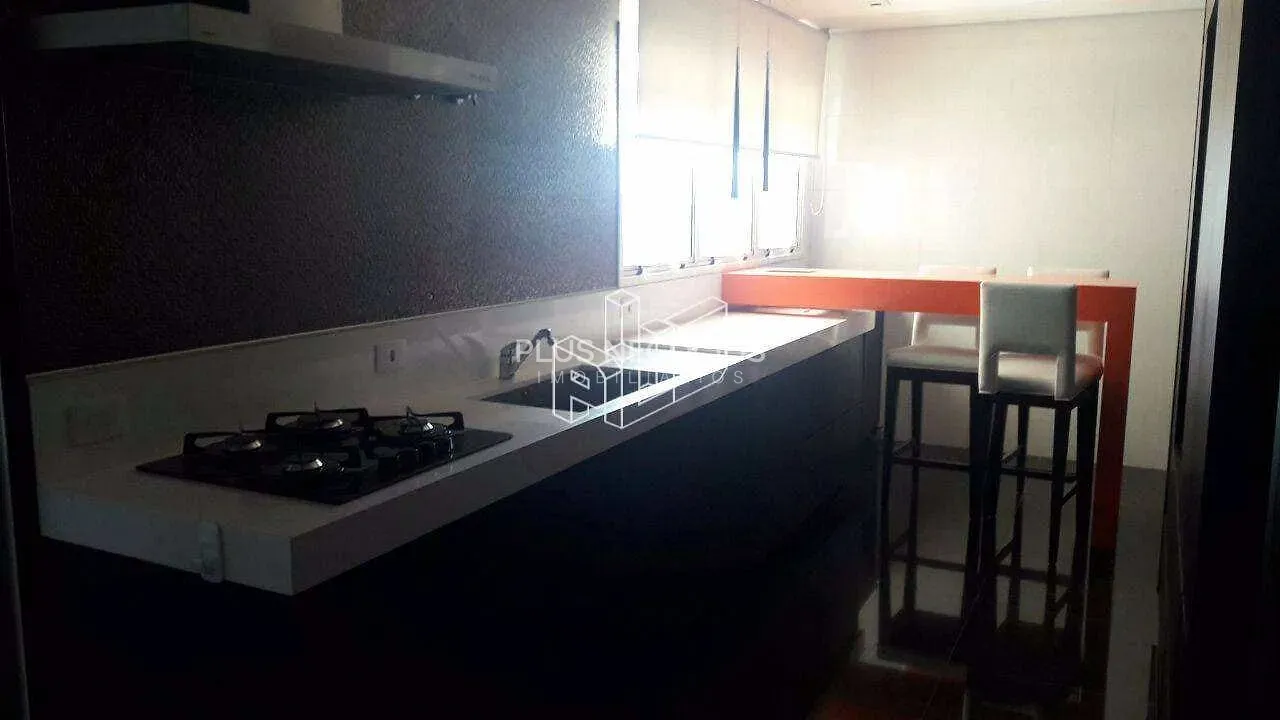 Apartamento, 3 quartos, 196 m² - Foto 11