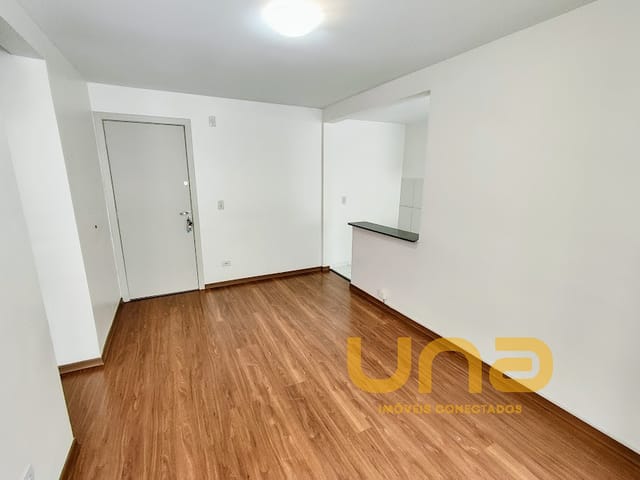 Apartamento 2 quartos e 2 banheiros, para alugar, no bairro CRISTO REI em Curitiba