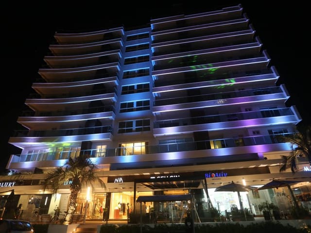 Apartamento com 412m² 4 quartos e 1 banheiro, à venda, no bairro Praia Brava em Itajaí