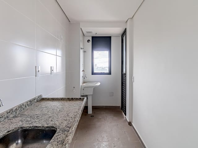 Foto do Apartamento - Apartamento tipo para venda em Centro com 2 quartos, sendo 2 suítes, 61m² | Lares e Andares Imóveis