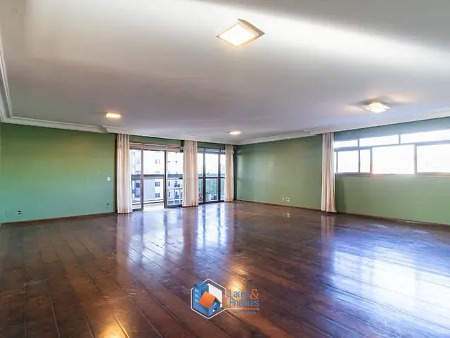 Apartamento com 370m² 5 quartos e 6 banheiros, à venda, no bairro Vila Gilda em Santo André