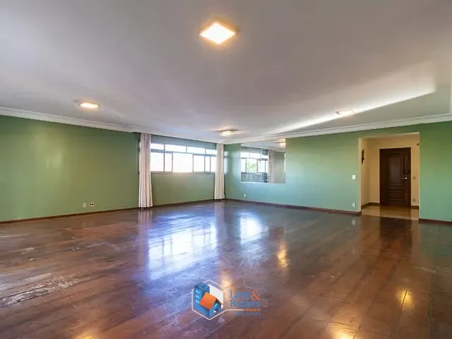 Apartamento com 370m² 5 quartos e 6 banheiros, à venda, no bairro Vila Gilda em Santo André
