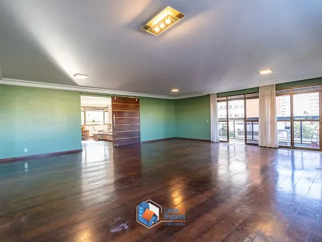 Apartamento com 370m² 5 quartos e 6 banheiros, à venda, no bairro Vila Gilda em Santo André