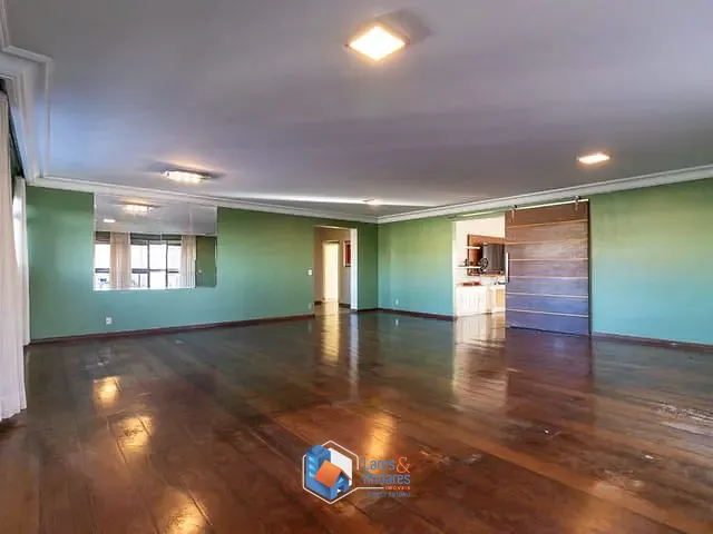 Apartamento com 370m² 5 quartos e 6 banheiros, à venda, no bairro Vila Gilda em Santo André