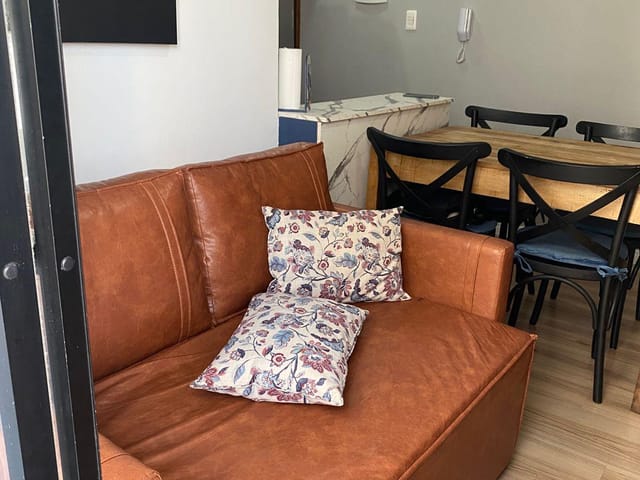 Apartamento 2 quartos e 1 banheiro, à venda, no bairro Vila Santa Isabel em São Paulo