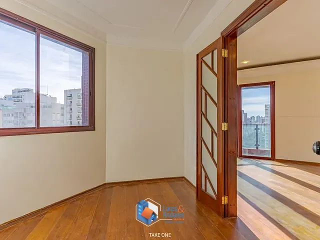 Apartamento com 281m² 3 quartos e 5 banheiros, à venda, no bairro Cambuí em Campinas