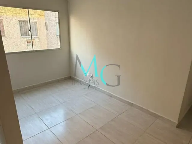 Apartamento 2 quartos e 1 banheiro, à venda, no bairro Campo Grande em Rio de Janeiro