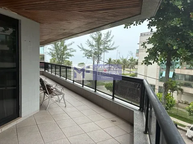 Apartamento com 180m² 3 quartos e 4 banheiros, à venda, no bairro Recreio dos Bandeirantes em Rio de Janeiro